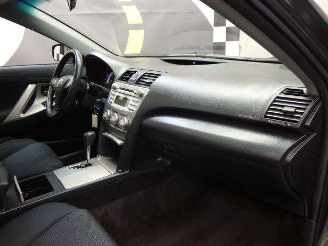 2011 Toyota Camry SE 4dr Sedan 6A